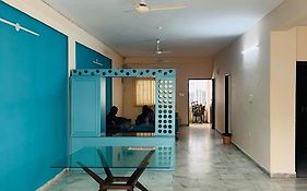 Lara Guest House